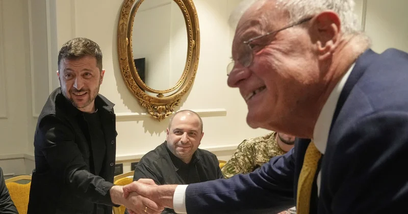 Zelenski Romada ABŞ nümayəndəsi ilə silah və müdafiə məsələlərini müzakirə edib