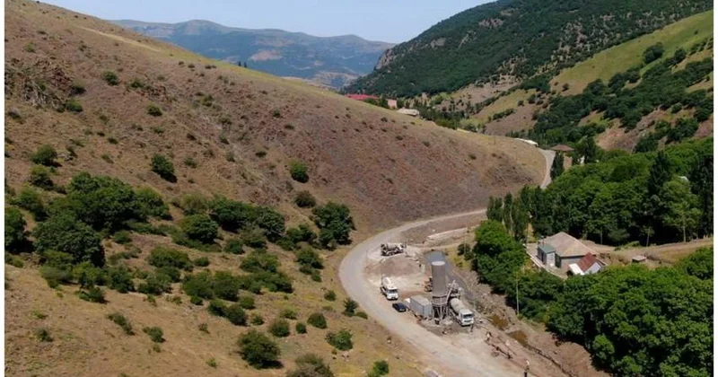 Yardımlı Deman Arvana avtomobil yolunda əsaslı bərpa işləri aparılır