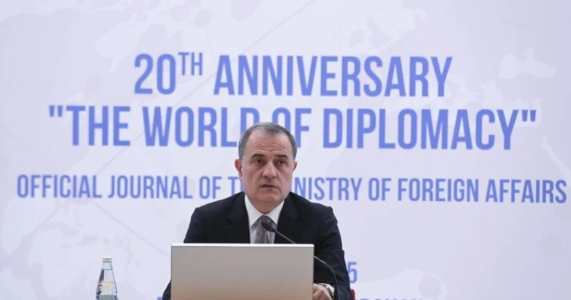 “Diplomatiya Aləmi” jurnalının 20 illiyi qeyd olunub