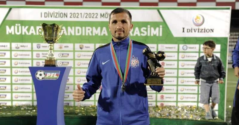 37 yaşlı Allahquliyev bu komandada oynayacaq