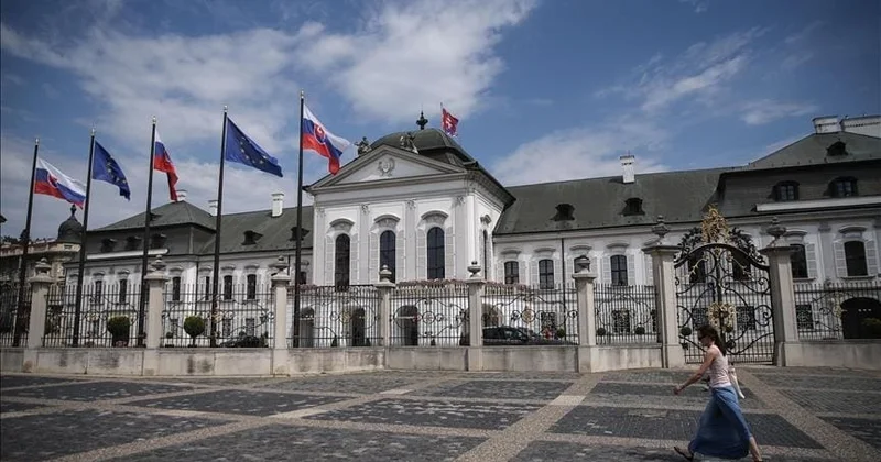 Slovakiya Rusiyaya qarşı 18 ci sanksiyalar paketinin qəbul edilməsinə imkan vermədi