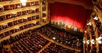 Məşhur La Skala opera evi geyim kodunu təqdim edir…