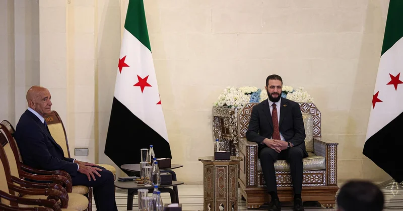 Suriya Prezidenti ilə ABŞ ın Suriya üzrə xüsusi nümayəndəsi görüşüb