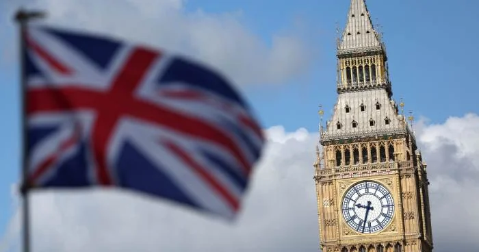 Böyük Britaniyada yeni baş nazirin seçilməsi prosesi başlayıb