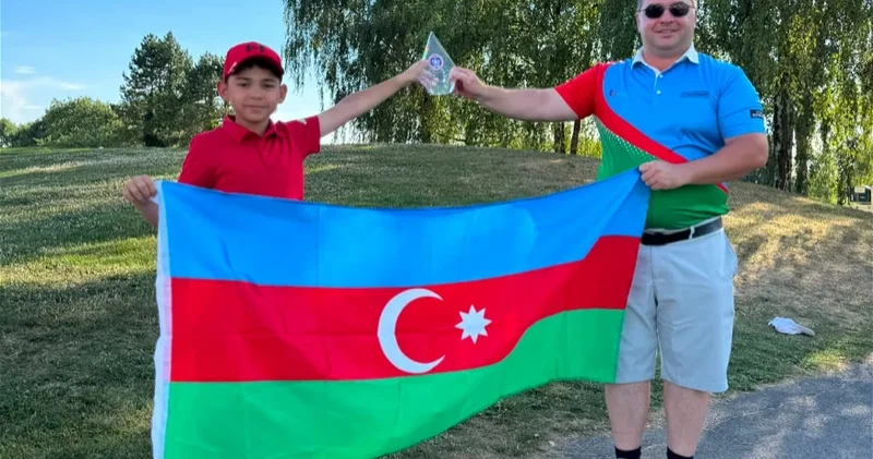 Две медали из Парижа