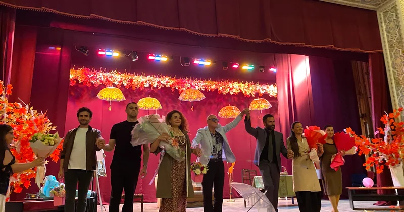 Bakı Bələdiyyə Teatrı mövsümü İlyas Əfəndiyevin Məhv olmuş gündəliklər” tamaşası ilə başa vurdu
