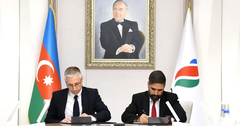 SOCAR подписал меморандум о взаимопонимании с итальянской компанией Minval Politika