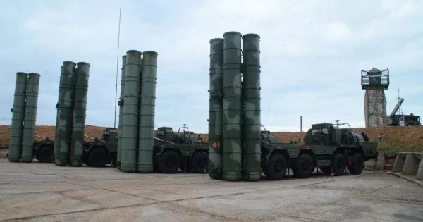 Hürriyet узнала о диалоге США и Турции по отправке С 400 в другую страну