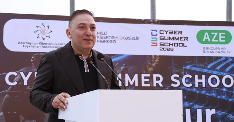 “Cyber Summer School 2026”nın iştirakçıları veloturda bir araya gəlib