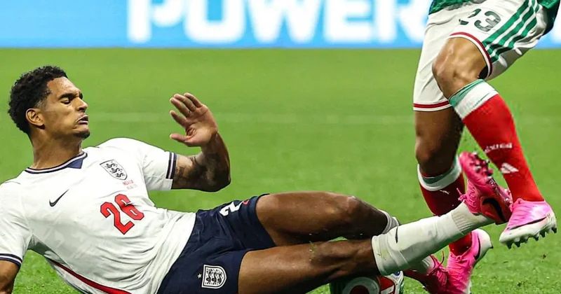 İngiltərə millisinin futbolçusu iki oyunluq diskvalifikasiya olundu