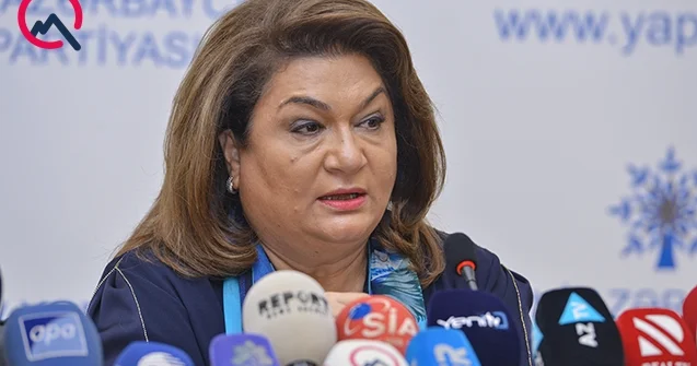 “Ailə oturur, uşaqlar alır telefonu...”