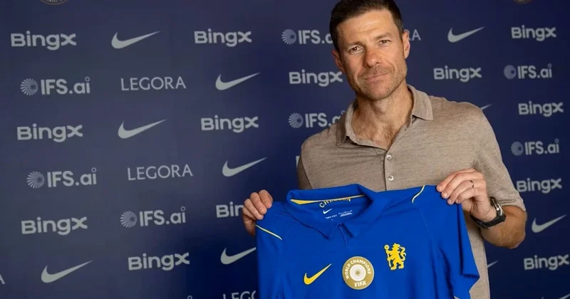 Xabi Alonso “Çelsi”nin bazasına gəlib FOTO