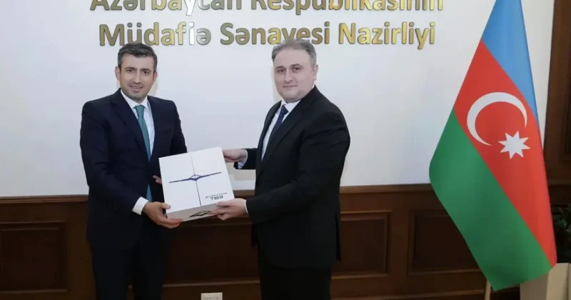 Nazir Səlcuq Bayraktarla hərbi texniki əməkdaşlığı müzakirə etdi
