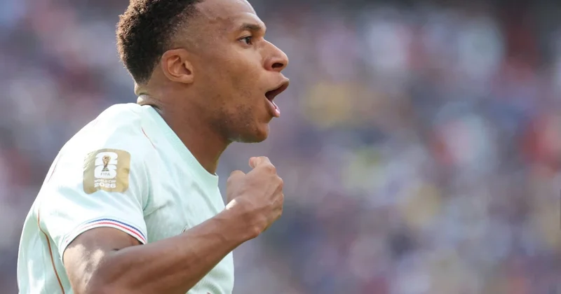 Mbappe Fransa tarixində ilkə imza atdı 100 cü qol töhfəsi