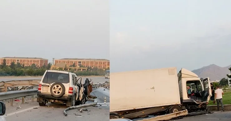Bakı Ələt yolunda AĞIR QƏZA: Yük maşını Mitsubishi yə çırpıldı VİDEO