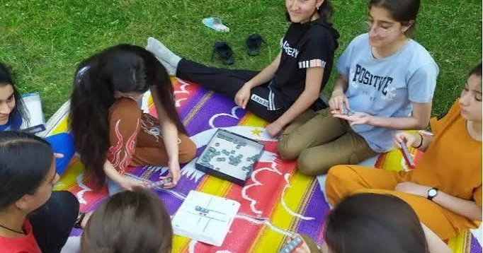 Motivasiyalı uşaq gələcək uğurların ən möhkəm təməlidir Rəy