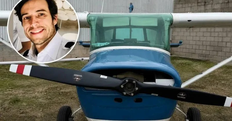 Pilot təyyarə havada ikən intihar etdi