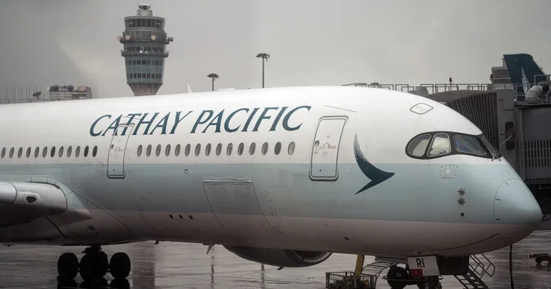 Власти Гонконга потребовали отчет после перехвата самолета Cathay Pacific истребителями НАТО