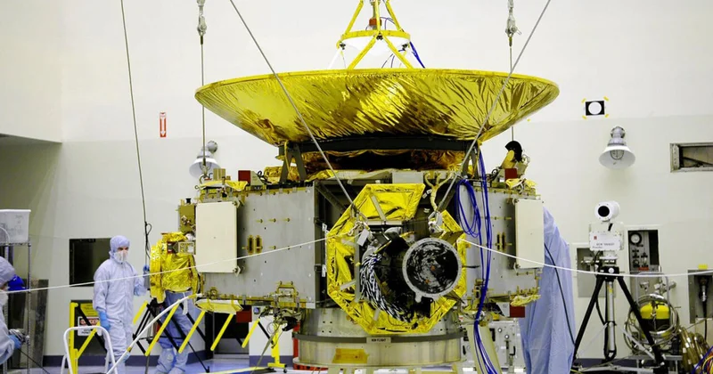 NASA возобновило работу станции New Horizons