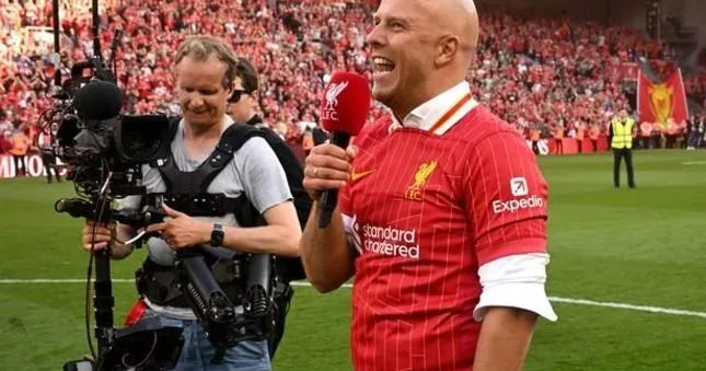 Slot Liverpul un transfer siyasəti haqda
