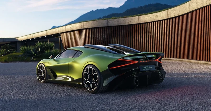 Bugatti eksklüziv hiperkarını təqdim etdi 18 milyonluq şah əsər FOTO