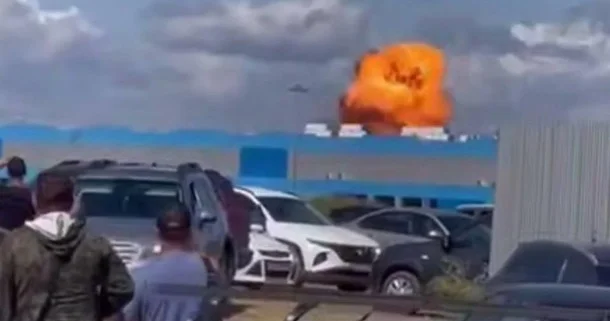 Беспилотники СБУ атаковали логистический хаб с шахедами в РФ ВИДЕО