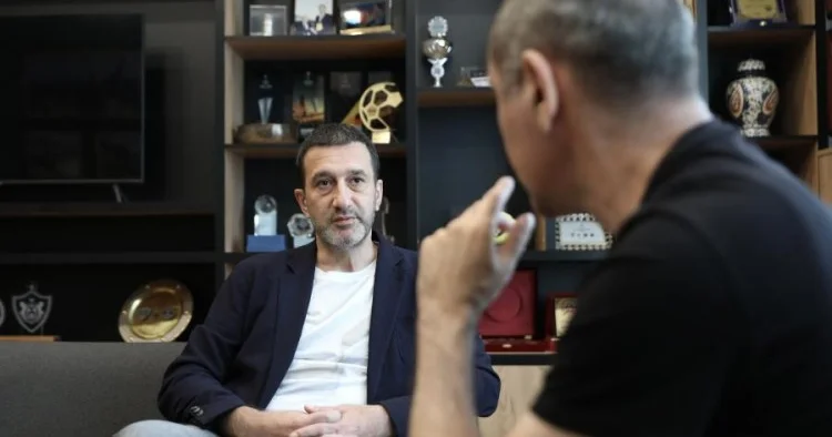 Qarabağ rəhbərliyini günahlandırmaq ki, pul xərcləmirlər... Emrah Çelikel ilə söhbət