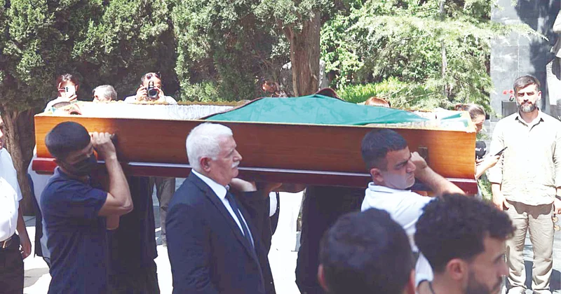 Xalq yazıçısı Elçin Əfəndiyevin əziz xatirəsinə