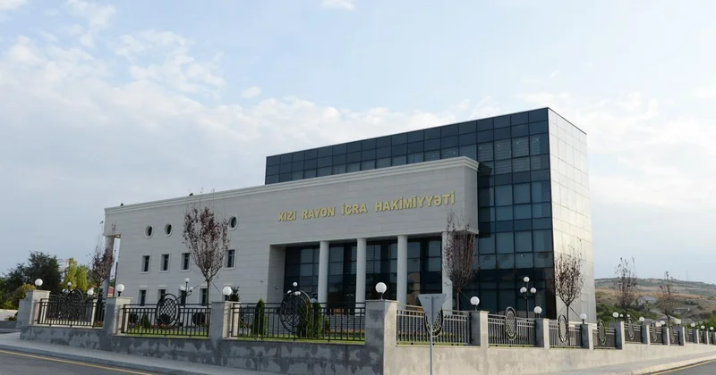 Xızı İcra Hakimiyyəti vergi borcu olan şirkətə yol çəkdirir