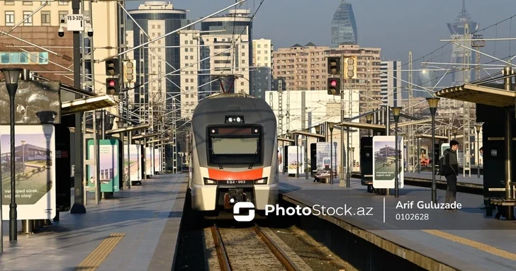 Обновленное расписание поездов: изменения на Абшеронском железнодорожном маршруте