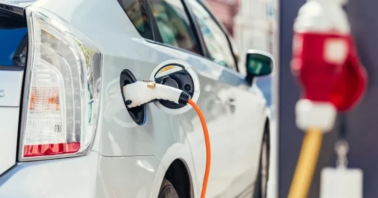 Elektrikli avtomobil almazdan əvvəl nəyi bilməlisiniz? Vacib MƏSLƏHƏTLƏR