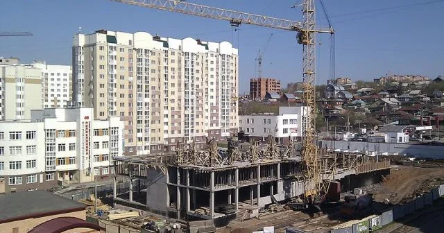 Rusiyada yeni yaşayış layihələrinin istifadəyə verilməsi 40 faiz azalıb...