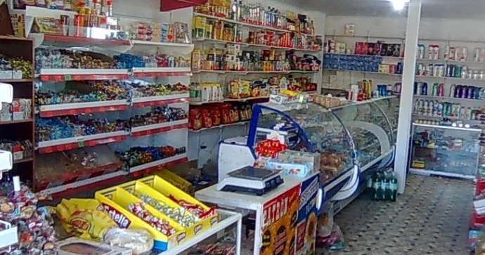 Qiymət özbaşınalığı: Bazarda 2 manat 50 qəpik, dükanda isə 5 manat...