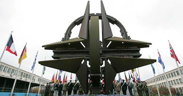 İrəvan və Bakının sülh istiqamətində irəliləyişi... NATO