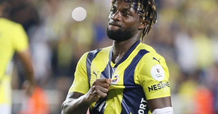 Fənərbaxça dan ayrılan futbolçu Meksika klubunda