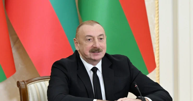 İlham Əliyev tarixi görüşdən sonra yerli mediaya müsahibə verdi VİDEO