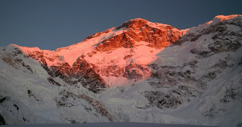 Kurumdy zirvəsinə qalxan alpinistlər yoxa çıxdılar