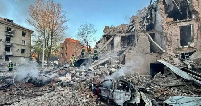 Rusiya Dneprdə ÜST ün anbarını dağıdıb