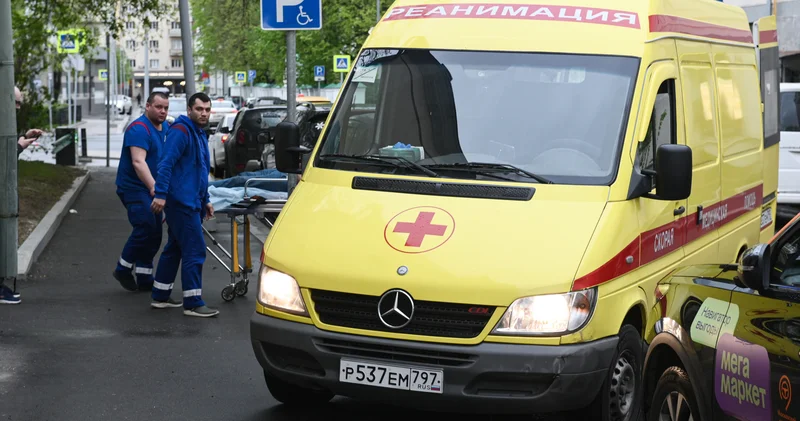При атаке на Белгород пострадали 11 взрослых и двое детей