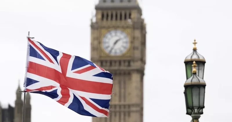 Britaniya İrlandiyadan miqrant axını ilə üzləşə bilər