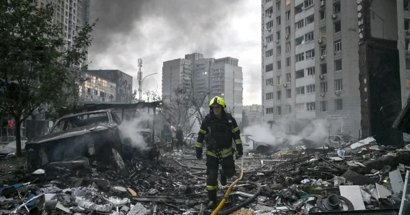 Rusiya və Ukrayna hava hücumlarını artırıb, mülki əhali arasında itkilər çoxalır