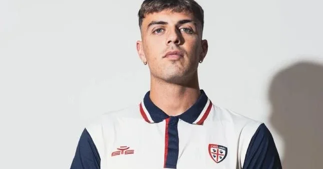 Maldini rəsmən “Kalyari”də