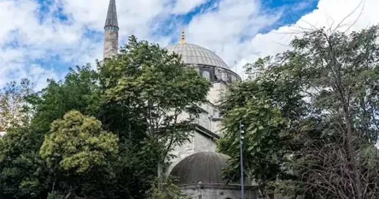 Məsciddə namaz vaxtı 450 minlik OĞURLUQ FOTOLENT