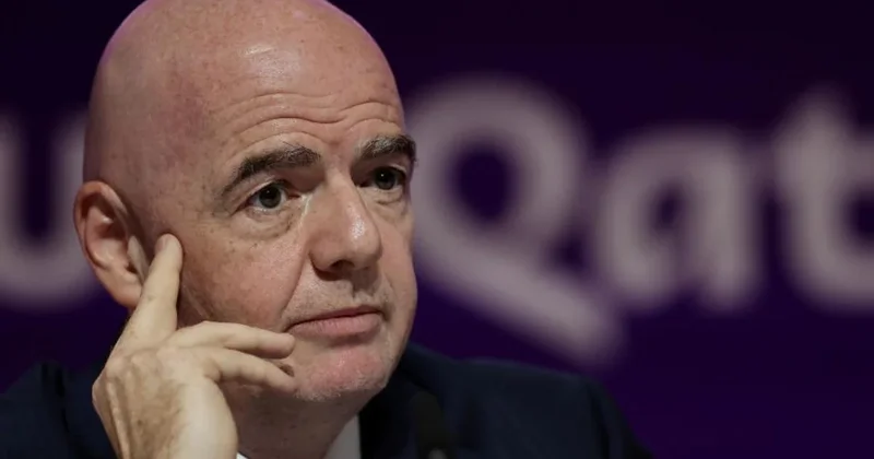 FIFA prezidentinin başı DƏRDDƏ: UEFA İnfantino ilə bağlı araşdırmaya hazırlaşır