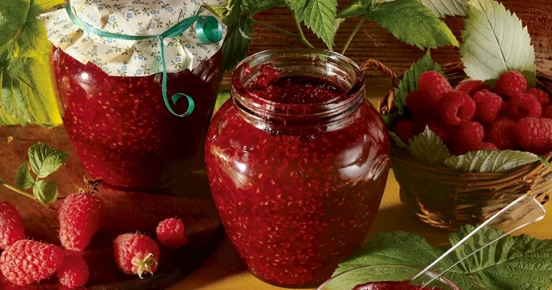 Mürəbbənin hazırlanmasında edilən ən böyük səhvlər açıqlandı