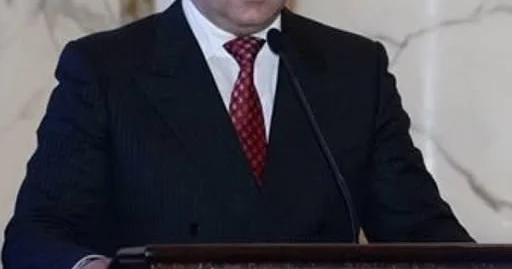 Bu, dövlətə, onun iqtisadi gücü və təhlükəsizliyinə zərbədir
