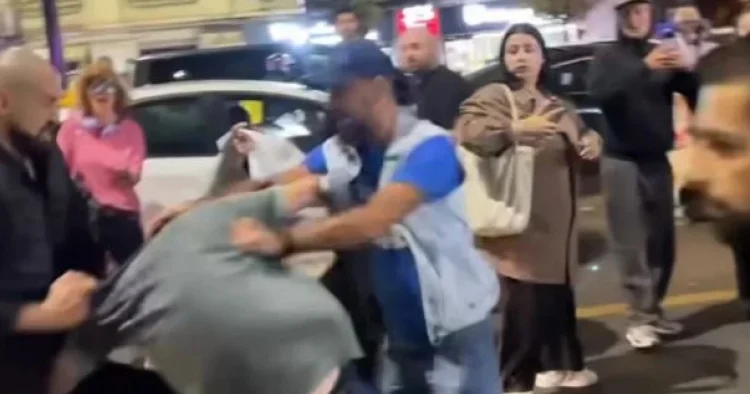 Tiflisdə Kaxa Kaladzenin seçki qərargahı yaxınlığında dava düşüb