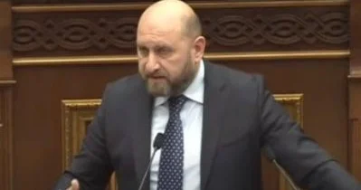 “Sülh sazişinin imzalanması sərmayə axının artıracaq” Ermənistan Mərkəzi Bankının sədri