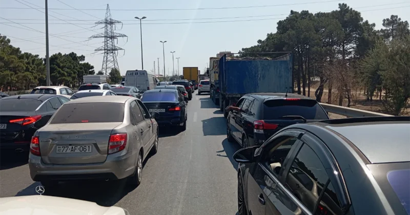 Qəzaya görə bağlanan Bakı Sumqayıt yolu açılıb