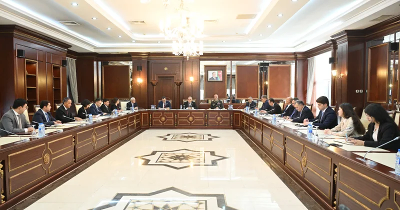 Müdafiə, təhlükəsizlik və korrupsiya ilə mübarizə komitəsinin iclasında 3 məsələ müzakirə edilib